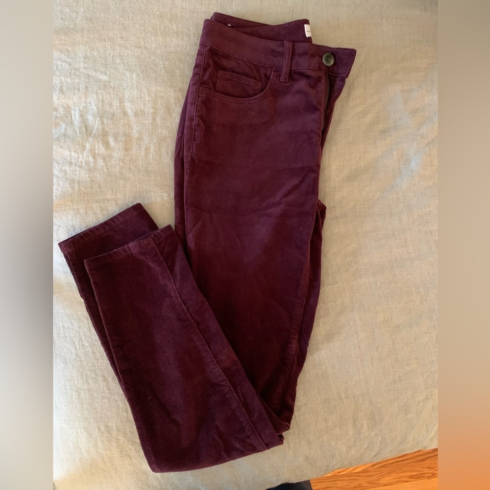 Cute berry colored corduroy straight leg pants.  Like new